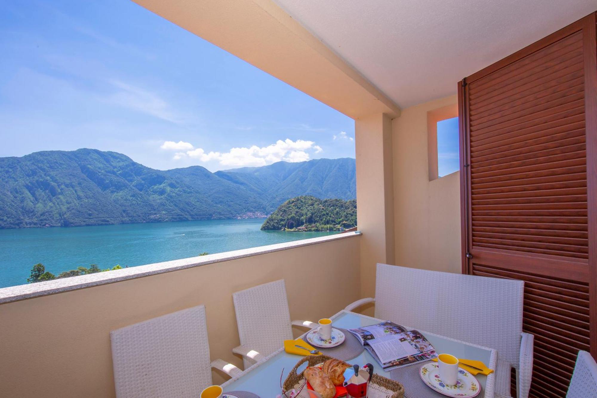 Appartamento Como Lake Modern Apartament Ulivi Mezzegra Esterno foto